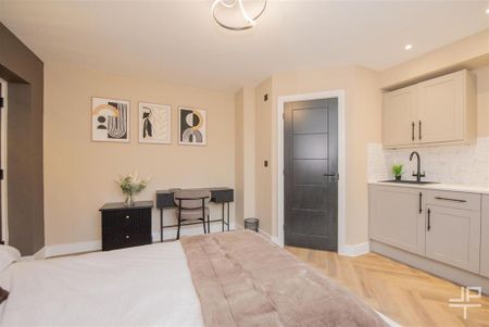 Studio to rent - Photo 2