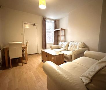 4 bedroom house to rent - Photo 2