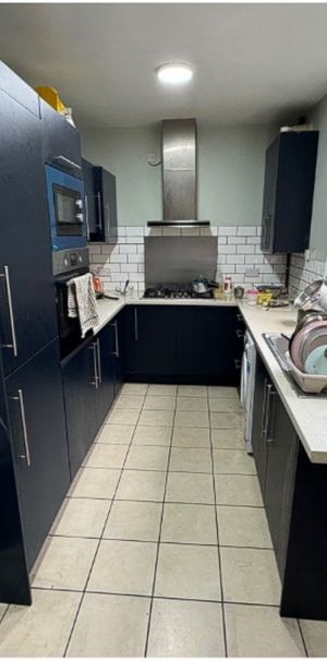 Room in a Shared House, Umberslade Road, B29 - Photo 2