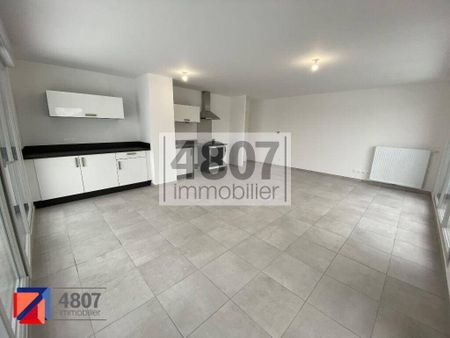 Location appartement bourgeois 5 pièces 112 m² à Sallanches (74700) 5 - Photo 2