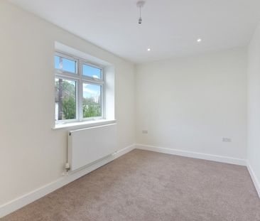 3 Bed Semi-Detached House, Newark Road, CR2 - Photo 5