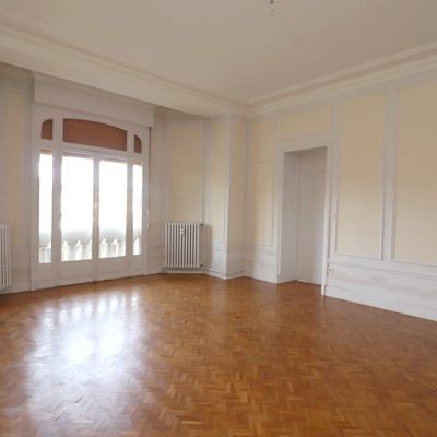 Location Appartement 2 pièces 68m² VICHY 03200 - Photo 1