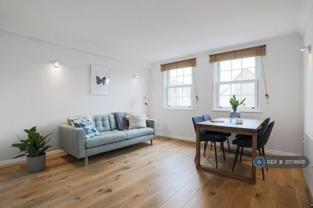 1 bedroom flat to rent - Photo 2