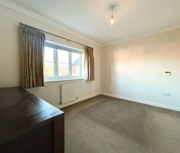 4 bedroom detached house to rent - Photo 3