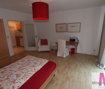 Möblierte 1-Zimmer-Wohnung in Zentrum von Nürnberg - Photo 1