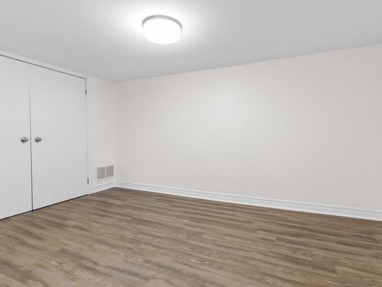 For Lease - 321 Lauder Avenue Unit# Lower, Toronto, Ontario - Photo 1