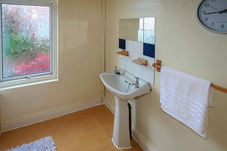 2 bedroom house to rent - Photo 3