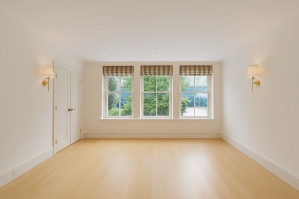 Studio Flat, Coleridge Gardens, SW10 - Photo 1