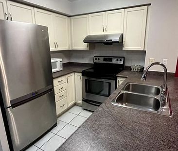 For Lease - 35 Kingsbridge Garden Circle Unit# 1604, Mississauga, O... - Photo 5