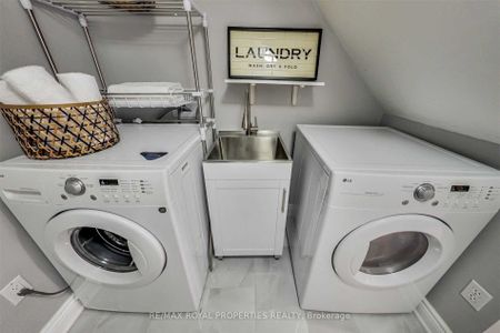 For Lease - 911 Greenwood Crescent Unit# BSMT, Whitby, Ontario - Photo 2