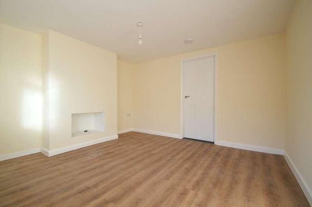 Nunnery Street, Castle Hedingham, Essex, CO9 - Photo 1