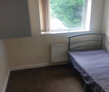Room in a Shared House, Woodlands Road, B11 - Photo 6