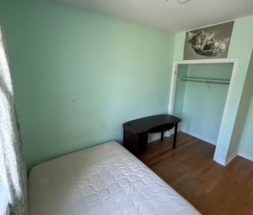 For Lease - 123 Steeles Avenue Unit# UPPER ROOM 1, Toronto, Ontario - Photo 2