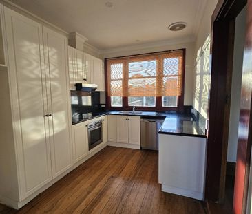 Convenient, Live Here! - Photo 4