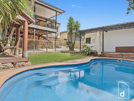 Executive Family Living - Stunning Rear Deck And Pool - Photo 2