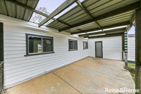 65 Leonard Avenue, St Albans, VIC 3021 - Photo 4