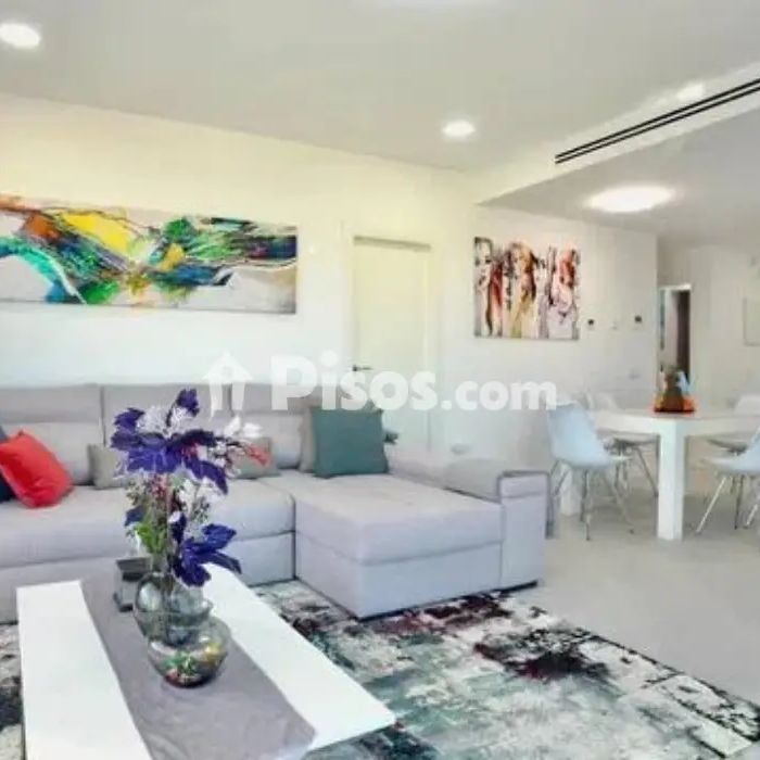 Piso en alquiler en Urbanizaciones Balcó de Finestrat-Terra Marina - Photo 1