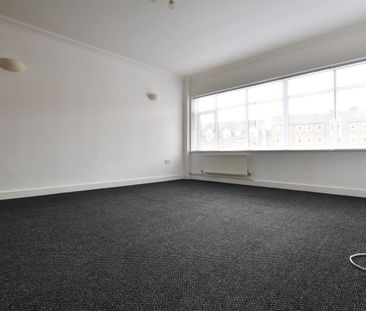 2 Bed Flat, Guildford Street, LU1 - Photo 2