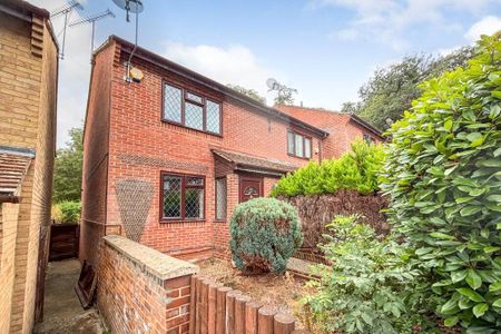 Stour Close, Tilehurst, Reading, Berkshire, RG30 - Photo 5