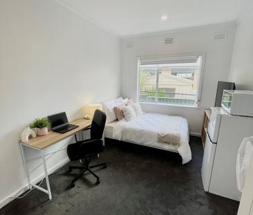 Hampton East - Photo 4