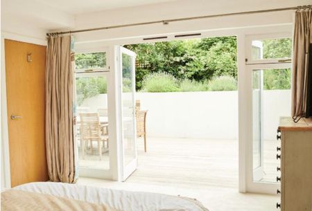 2 bedroom maisonette to rent - Photo 4