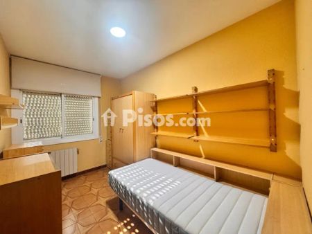 Casa en alquiler en Centre- Renfe Badalona - Photo 4