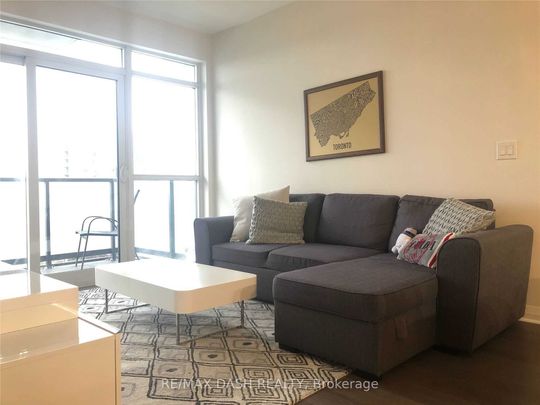 For Lease - 55 Oneida Crescent Unit# 711, Richmond Hill, Ontario - Photo 1