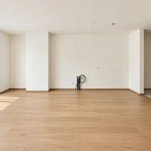EINZIGARTIGE MIETWOHNUNG, Gartenresidenz in Döbling: 4-Zimmer, 260 m² private Grünfläche & 60 m² Sonnenterrasse - Photo 3