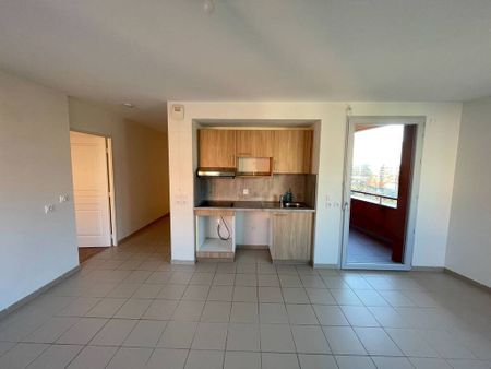 Location appartement Saint-Martin-d'Hères 38400 43.39 m² - Photo 2