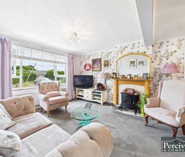 3 bedroom terraced house to rent - Photo 2