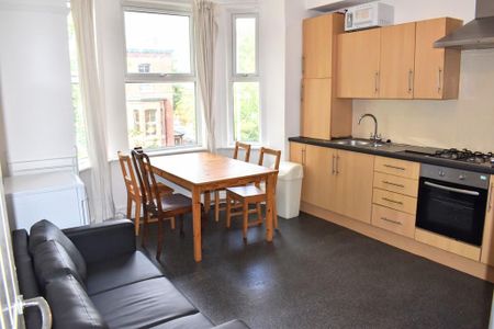 3 bedroom apartment to rent - Photo 5