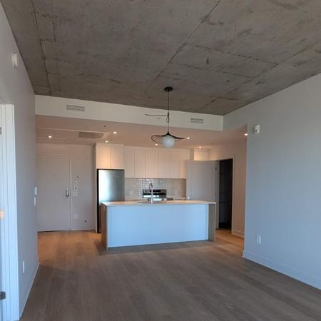 2 CH - 1 SDB - Montreal - $2,175 /mo - Photo 3