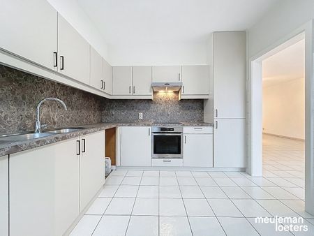 luchtig appartement met garage - Photo 4