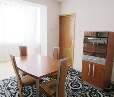 Apartament 2 camere, 85 mp, decomandat, boxa subsol, zona Oncos - Photo 1