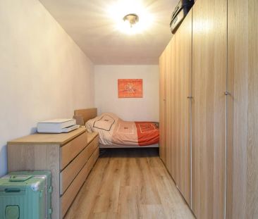 Twee slaapkamer appartement te huur met garage in het centrum van O... - Photo 3