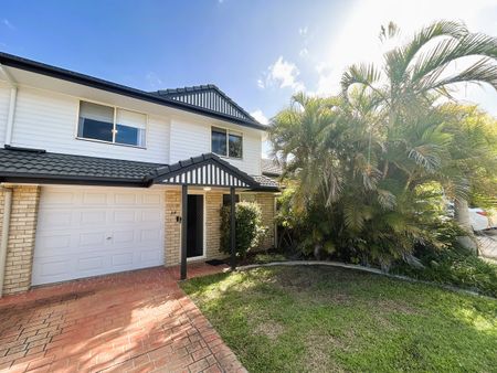 Spacious 3 Bedroom Townhouse in Vibrant Moorooka - Photo 4