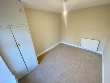 2 bedroom house to rent - Photo 2