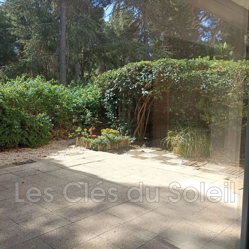 Location appartement 2 pièces Bandol - Photo 1