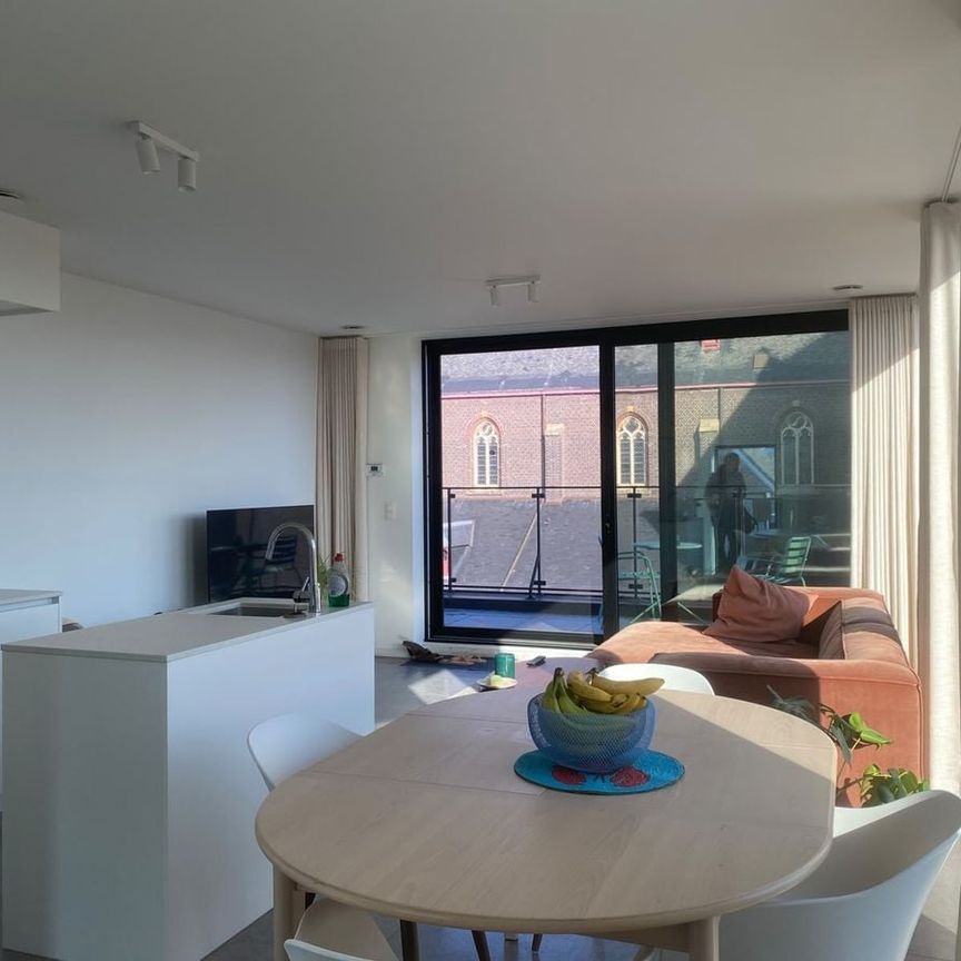 Appartement te huur in Ledeberg voor € 1.135 met 2 slaapkamers - Photo 1