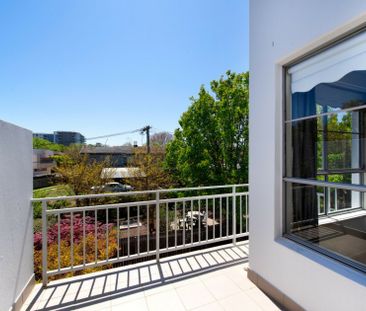 Leafy Living in Braddon - Photo 4