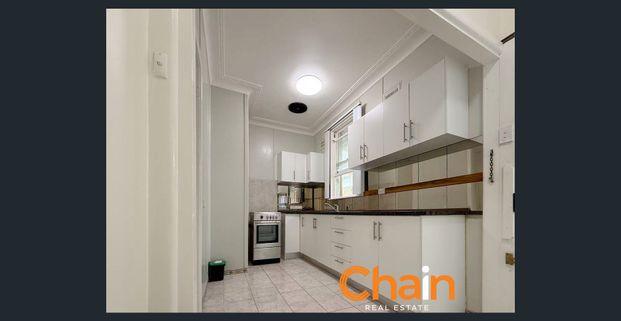 Spacious 2-Bedroom Family Home in a Peaceful Setting! - Photo 1