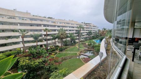 Alquiler Apartamento en Nueva Andalucía Playa, Marbella - Photo 5