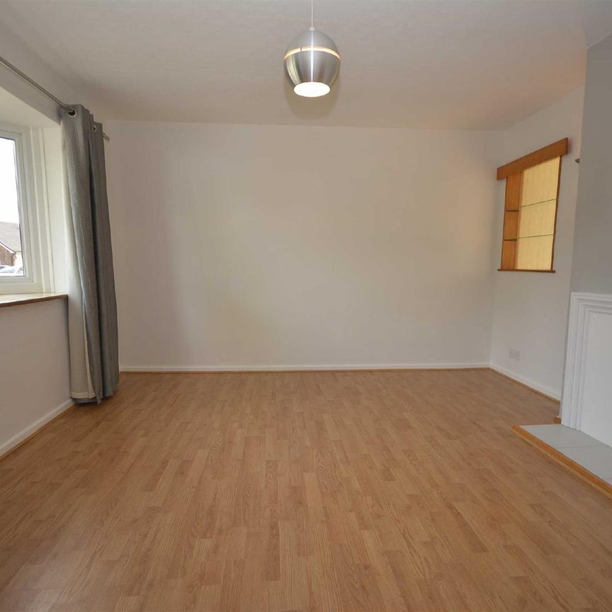 45 Fenton Road, Mickleover, Derby, DE3 0EP - Photo 1