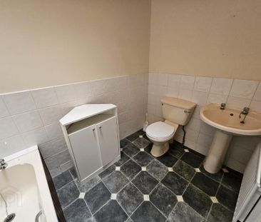73 Albert Road, Carrickfergus, BT38 8AD - Photo 5