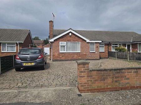 Clement Avenue, Balderton, Newark, NG24 - Photo 4