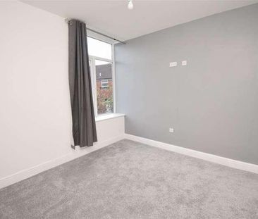 Leigh Road, Westhoughton, Bolton, BL5 - Photo 2