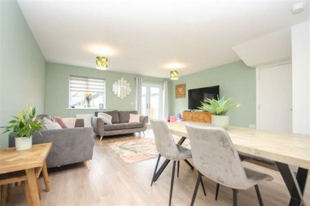 Mead Lane, Horton Heath, SO50 - Photo 3