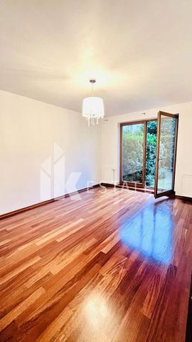 Trzypokojowe mieszkanie z ogródkiem, tarasem i garażem - Фото 4