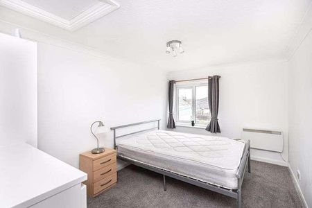 St Michaels Mews, West Hill Place, Bournemouth, BH2 - Photo 4