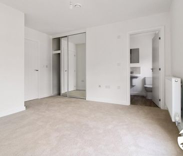 3 bedroom terraced house to rent - Photo 1